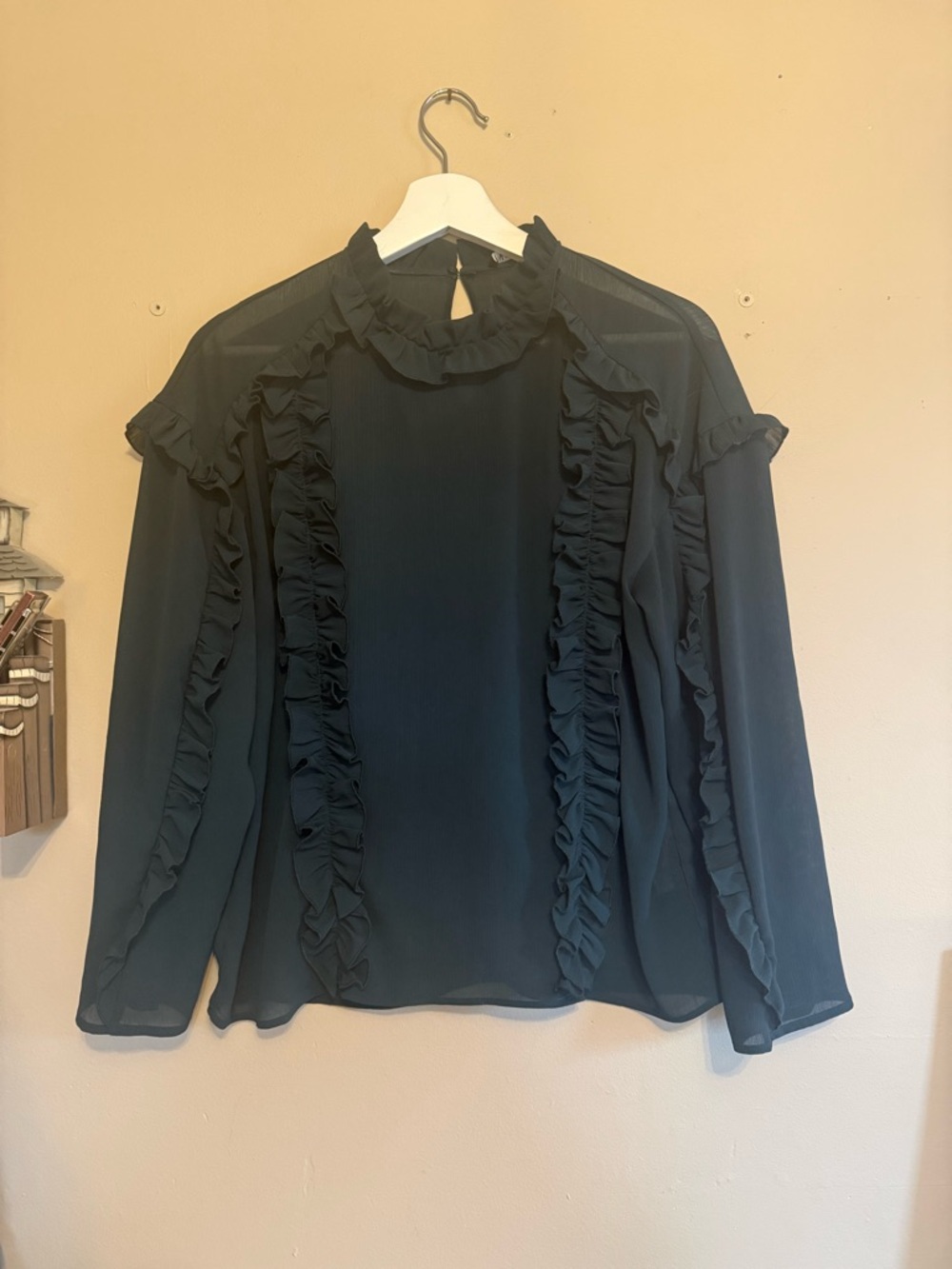 Ruffled Long Sleeve Blouse